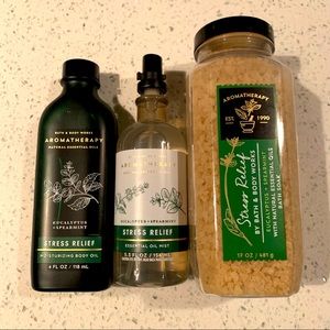 💜 NWT Stress relief Aromatherapy set
